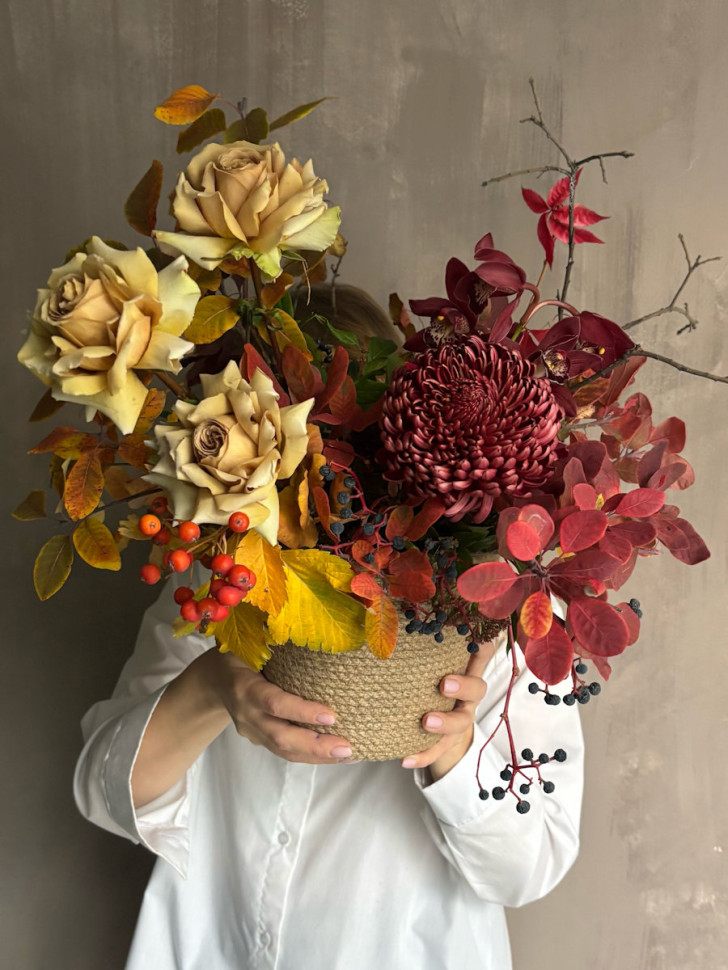 Букет «Шёпот багряных листьев»