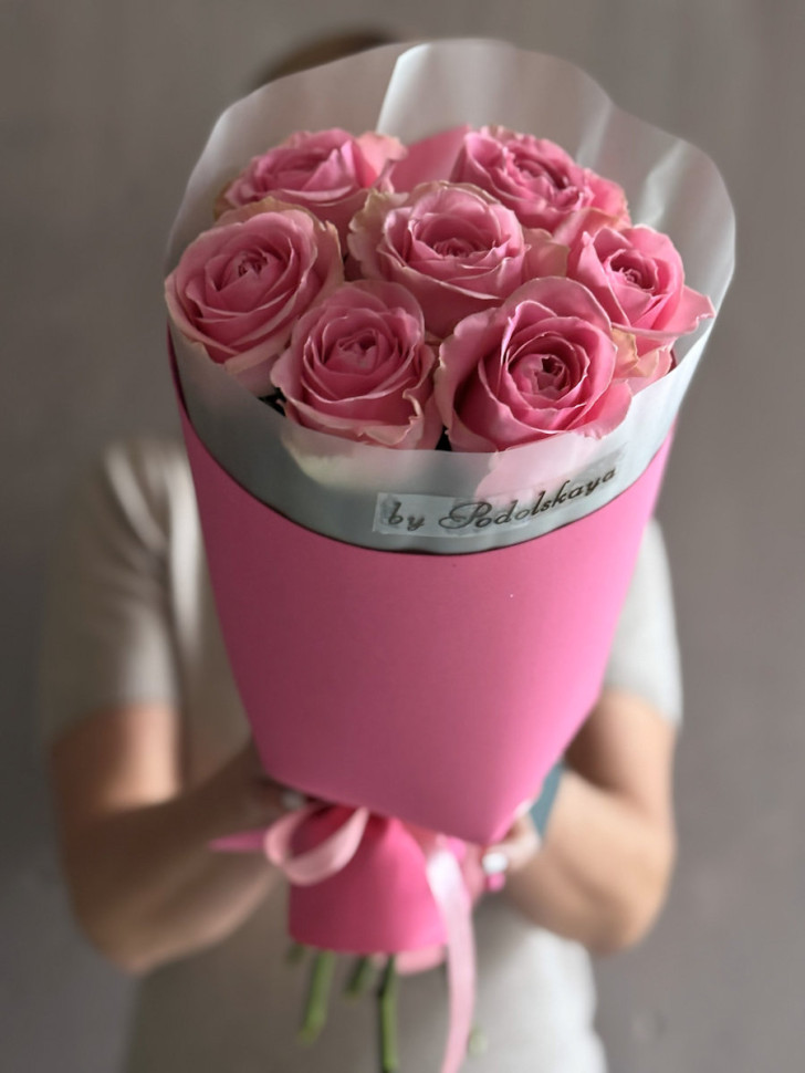 Букет «7 розовых роз»
