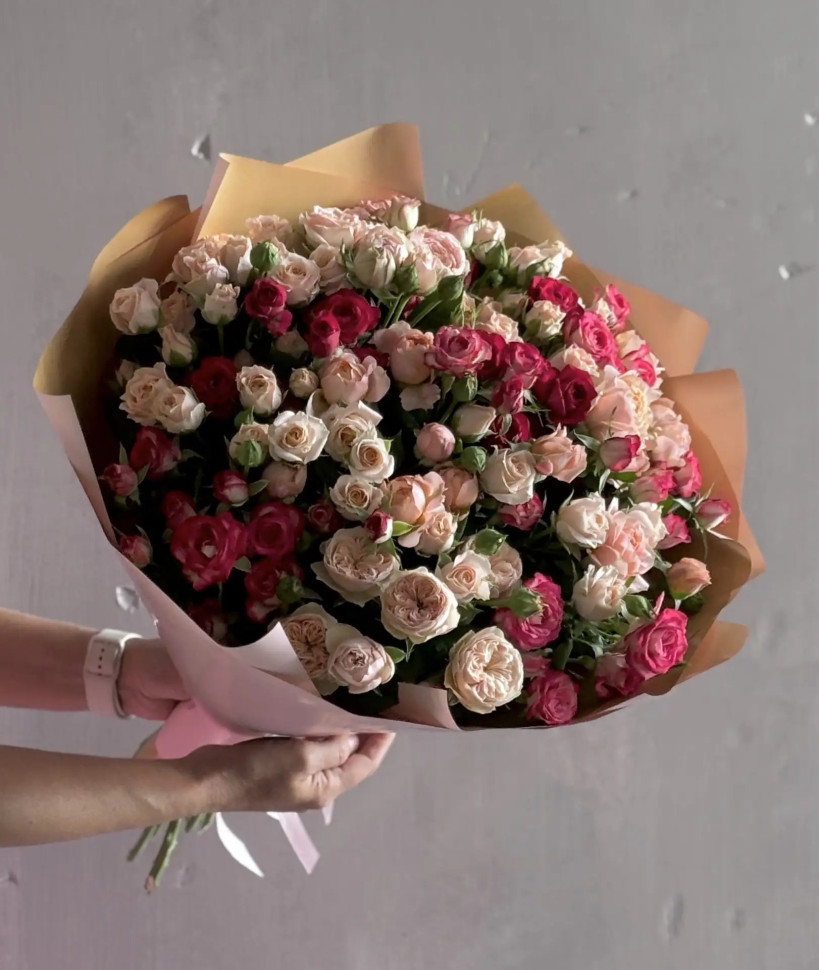 25 кустовых роз