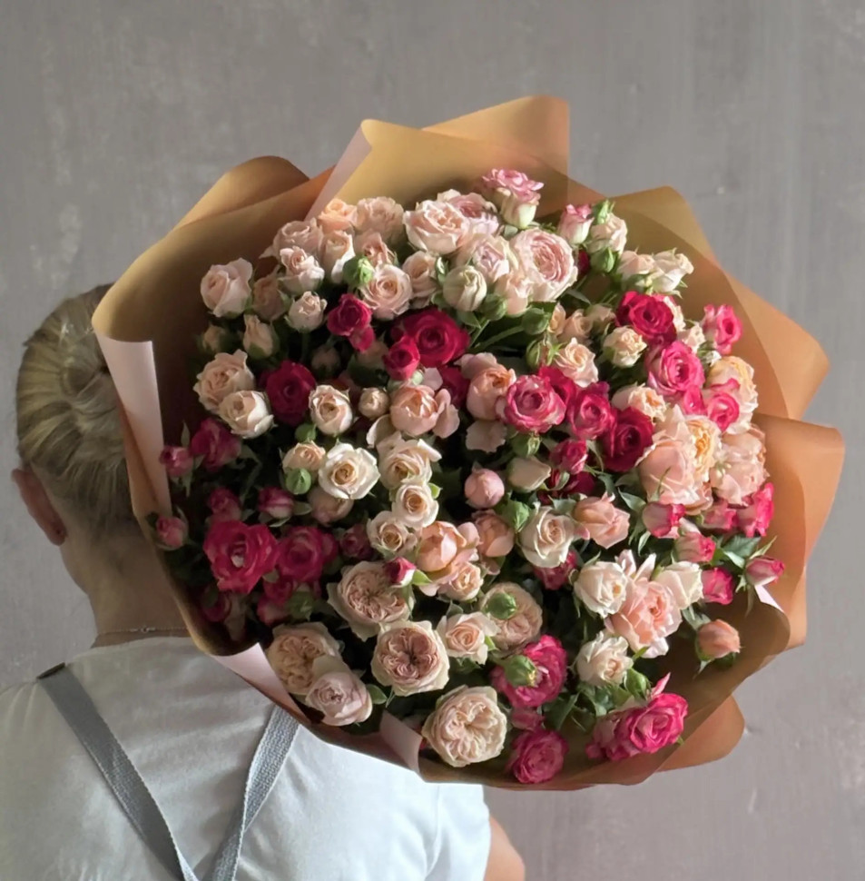 25 кустовых роз