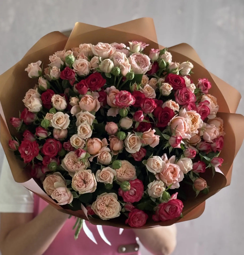25 кустовых роз