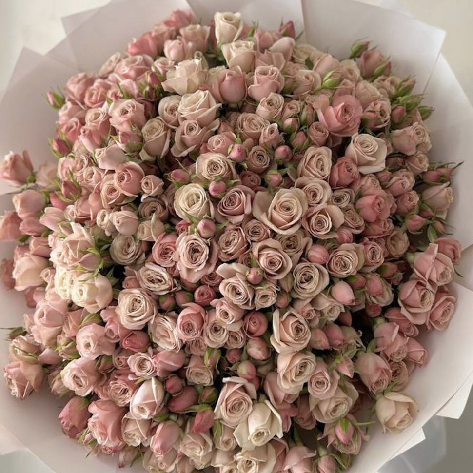 Букет из 51 кустовой розы
