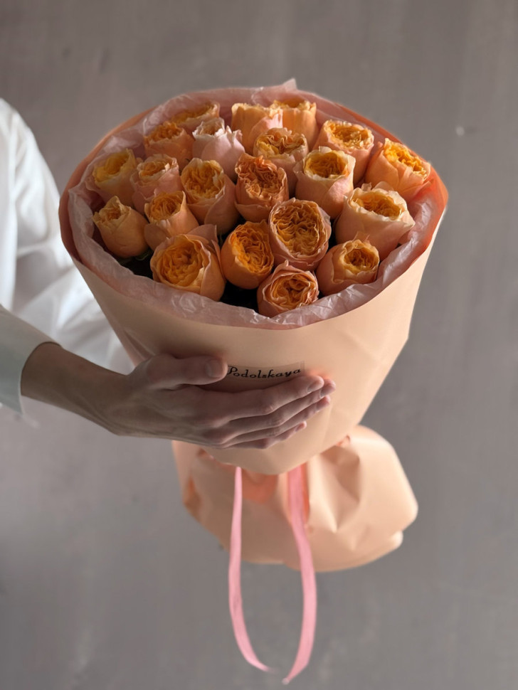 Букет «Персиковая симфония: 21 роза»