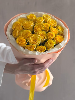 Букет «21 нота солнечного света»