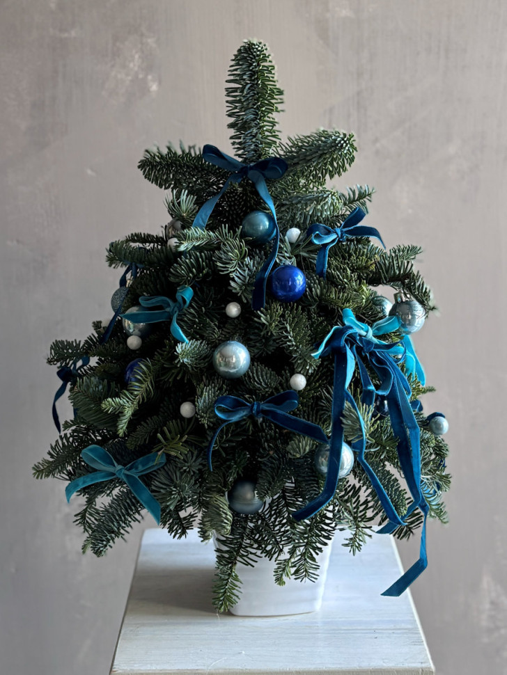 Композиция «Ёлка в бирюзе»