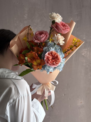 Композиция «Элегия цветов»