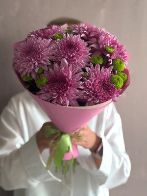 Шикарный букет из хризантем