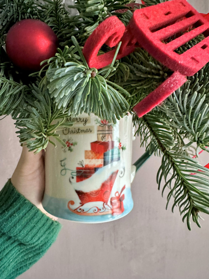 Новогодняя композиция в кружке