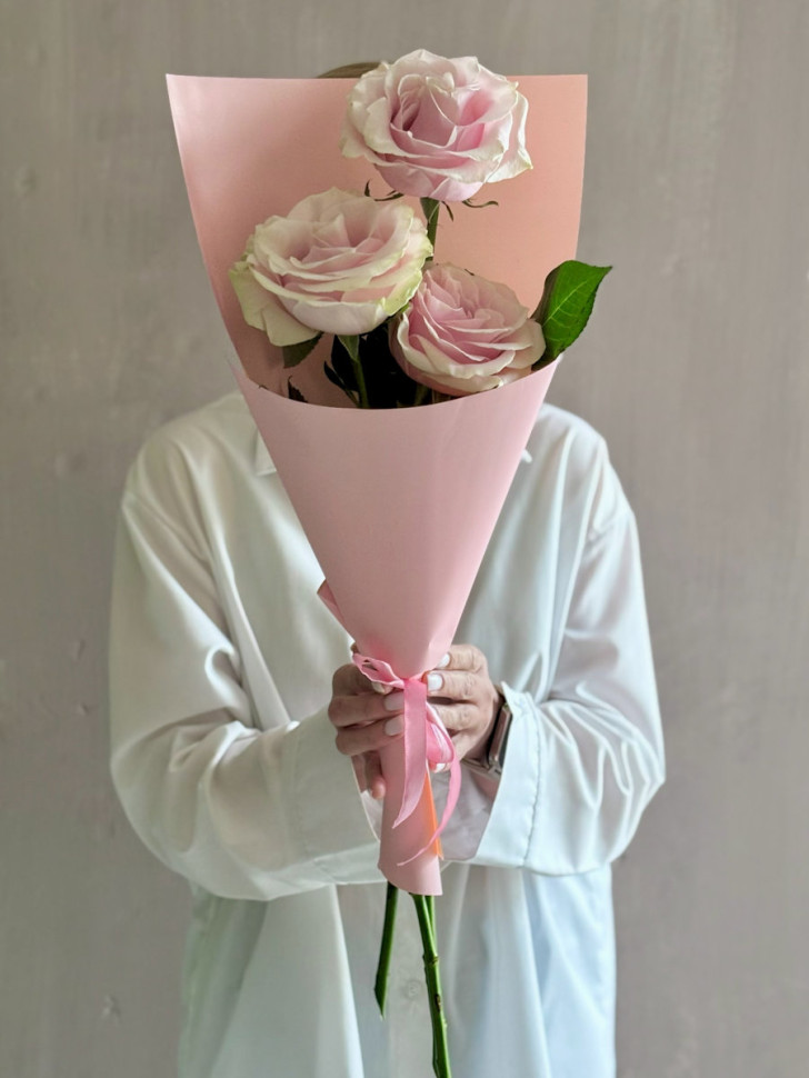 3 розы Эквадор (розовые)