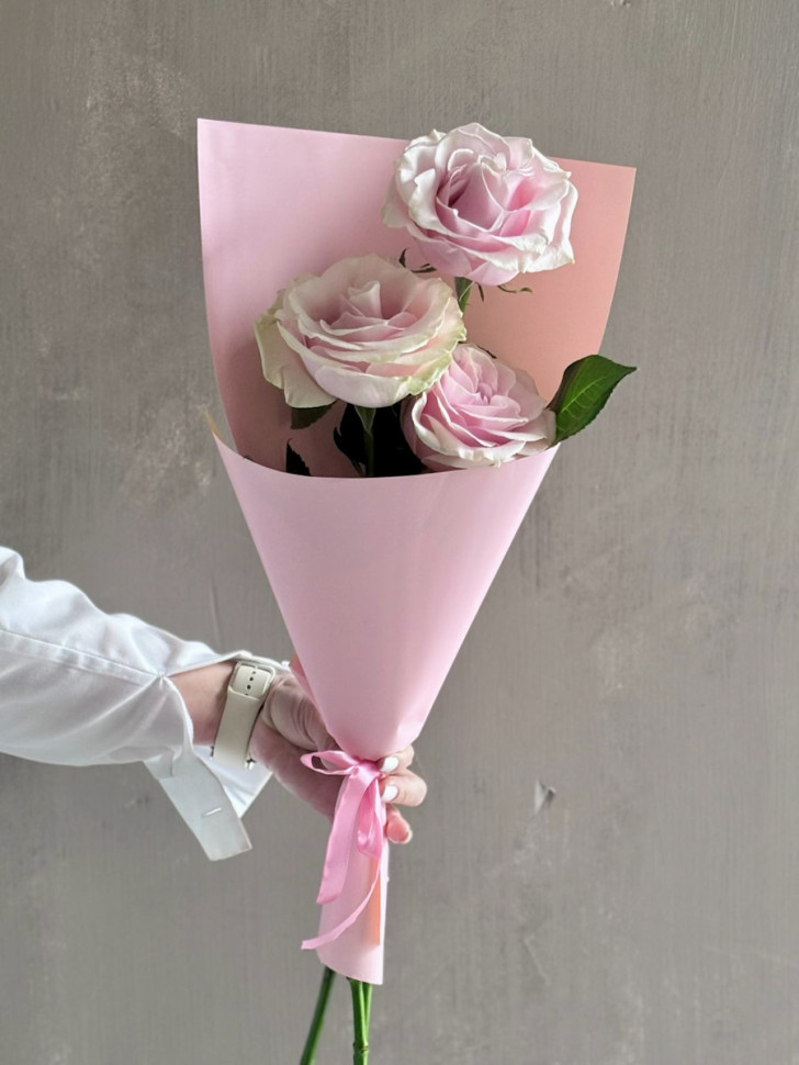 3 розы Эквадор (розовые)