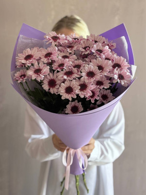 Букет из 5 кустовых хризантем