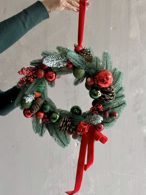 Венок (искусственная литая хвоя)