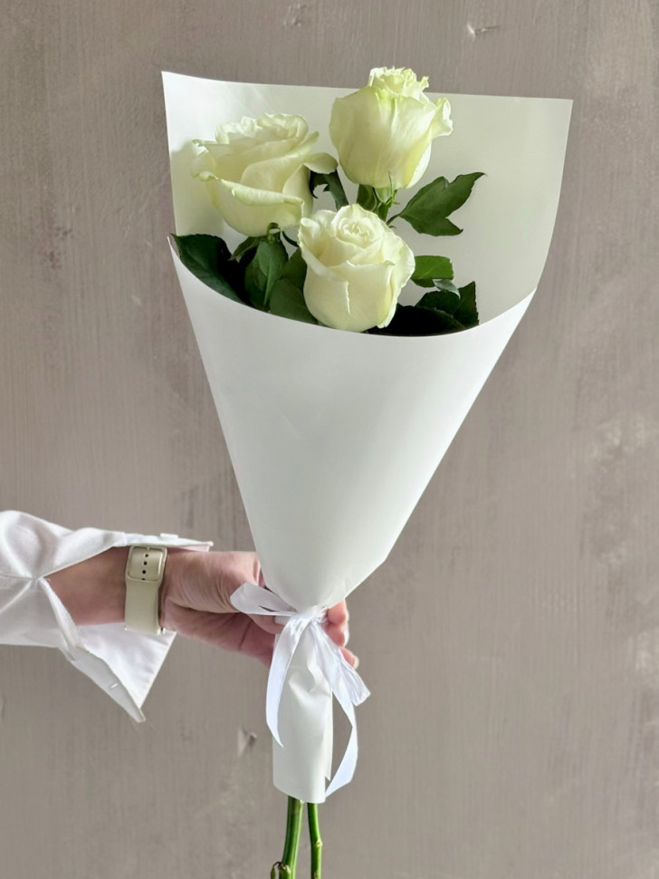 3 розы Эквадор (нежные)