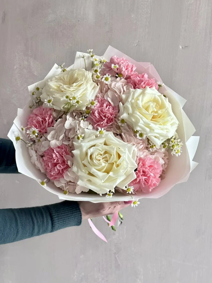 Авторский букет «Аристократическая нежность»