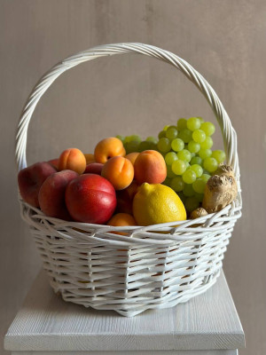 Корзина фруктов