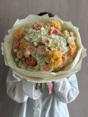 Букет «Палитра нежности»