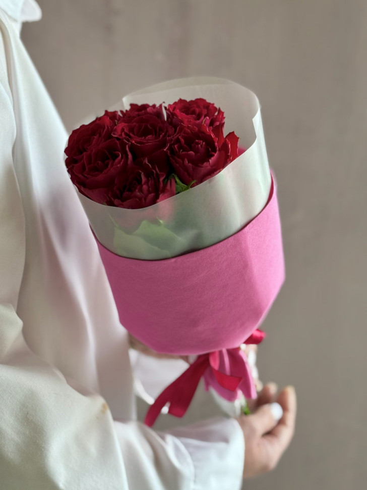 7 роз Кения (бордовые)