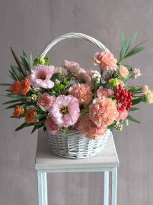 Корзинка «Сочное ассорти»