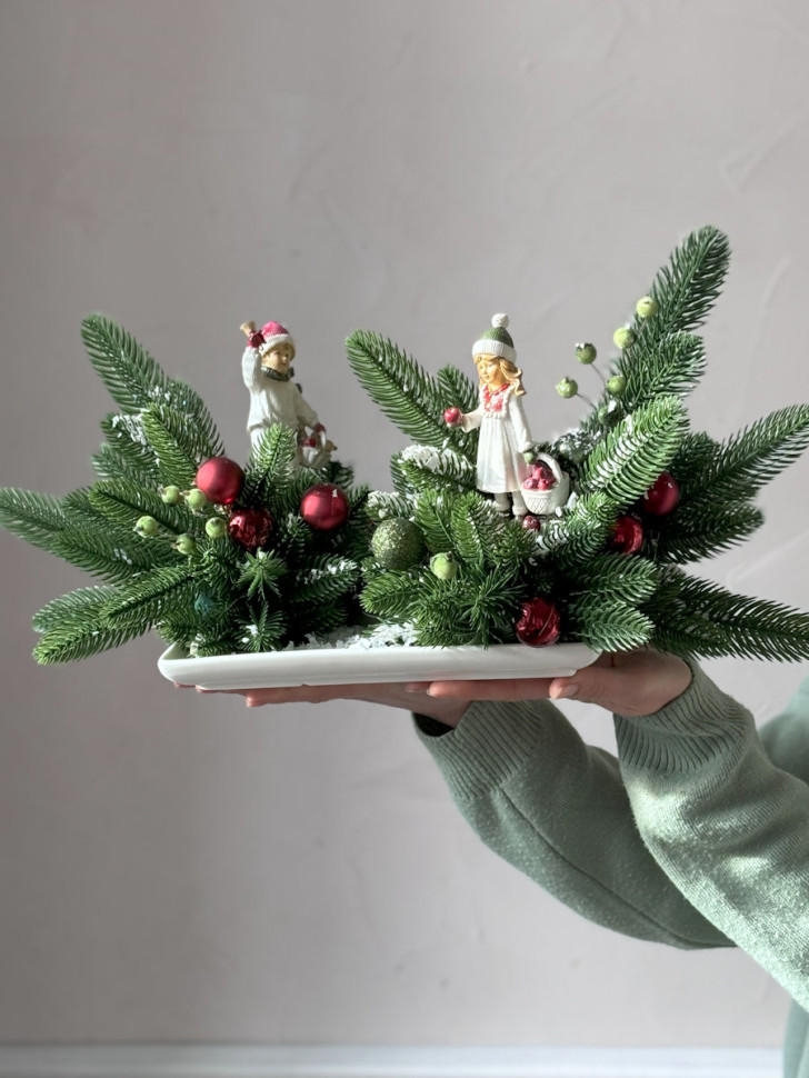 Композиция интерьерная из премиальной хвои 