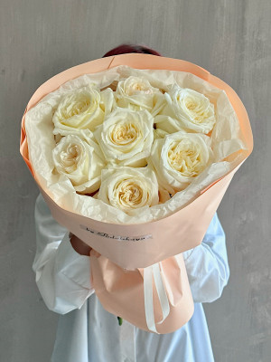 Букет «Изящная семёрка»