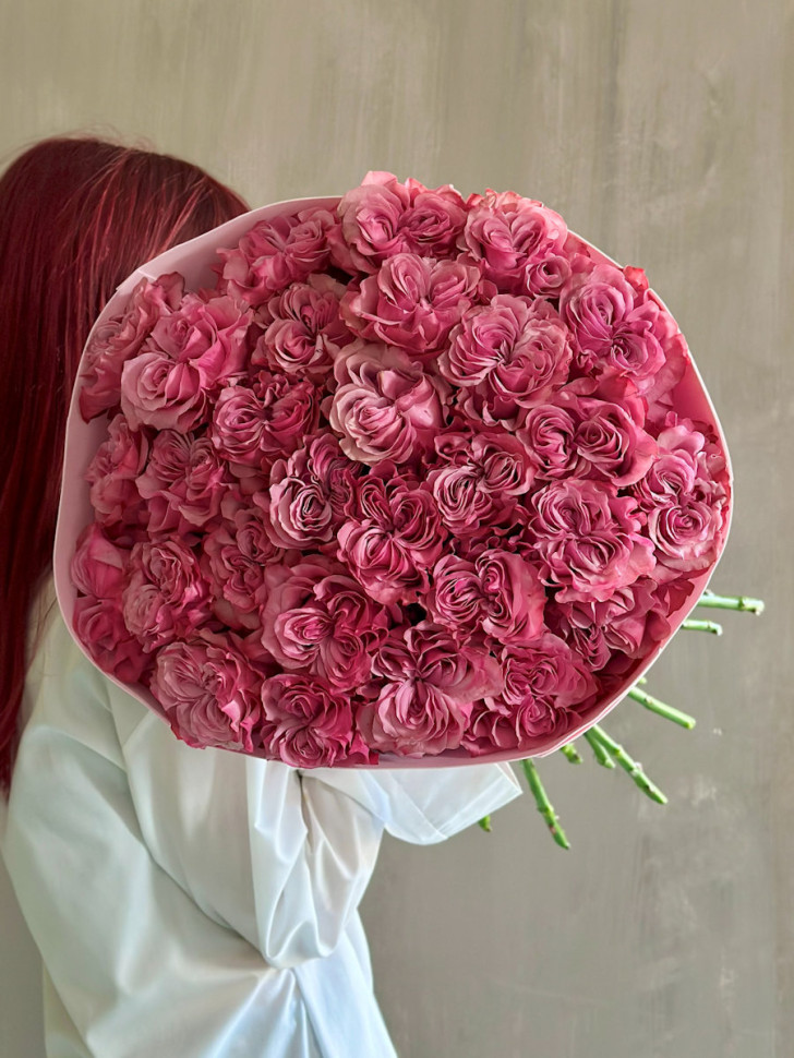 Букет из 29 пионовидных роз