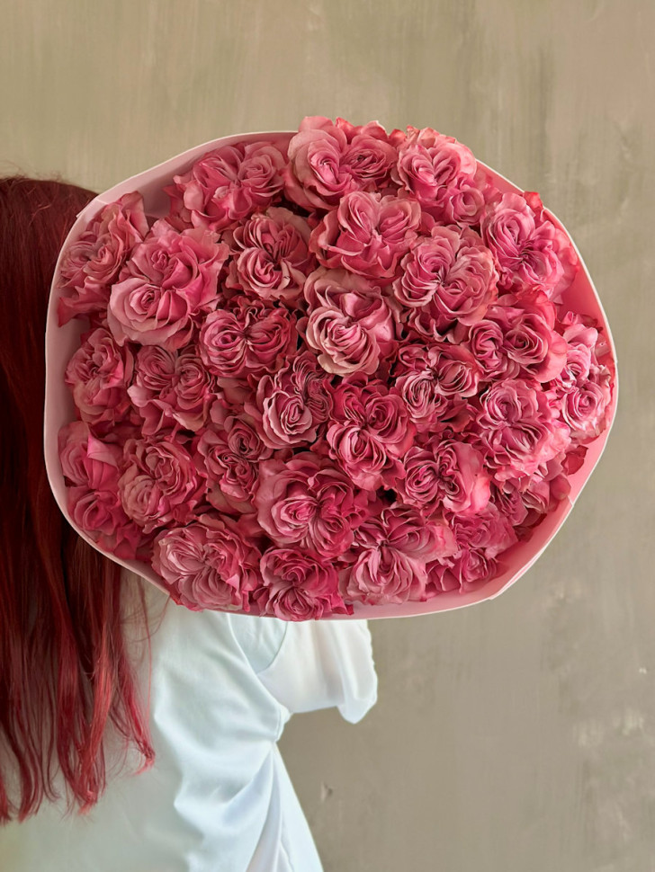 Букет из 29 пионовидных роз