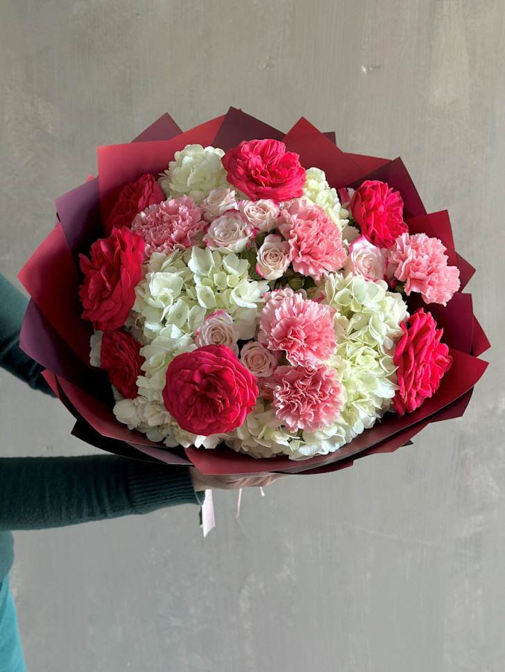 Композиция «Нежность и страсть»