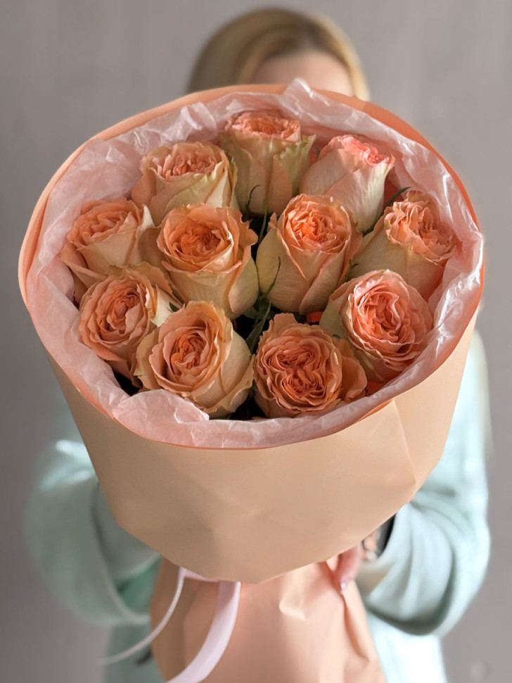 Букет из 11 пионовидных роз