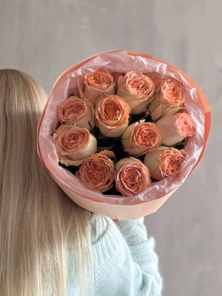 Букет из 11 пионовидных роз