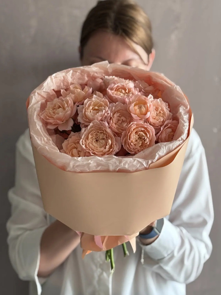 Букет из 7 роз Джульетта