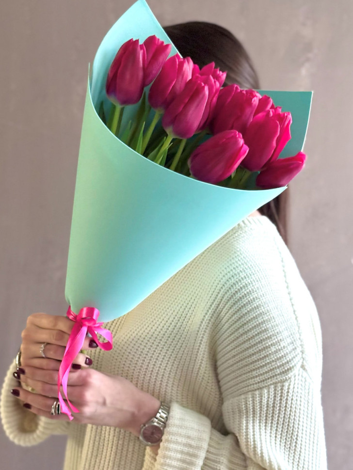 Тюльпаны красные (15 шт.)