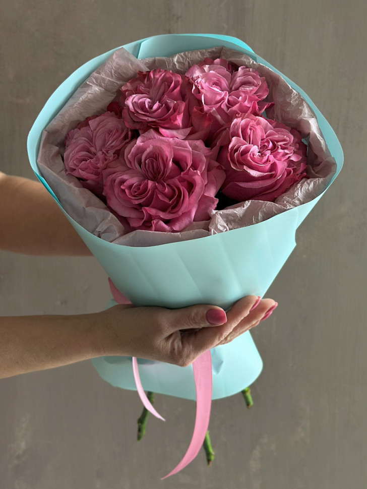 Букет из 5 пионовидных роз