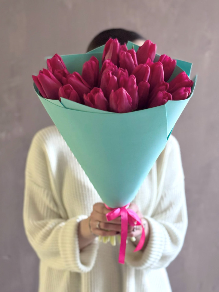 Тюльпаны красные (25 шт.)