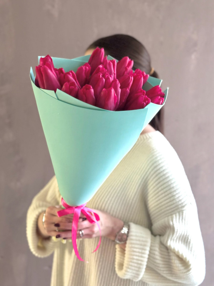 Тюльпаны красные (25 шт.)