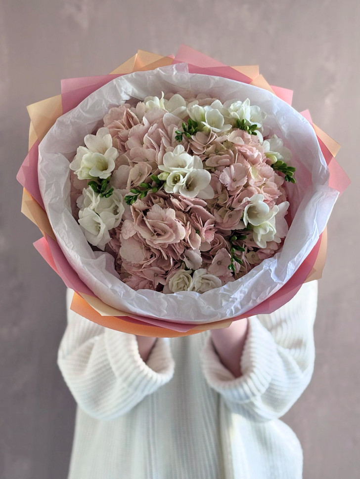 Букет «Рассвет в цветах»