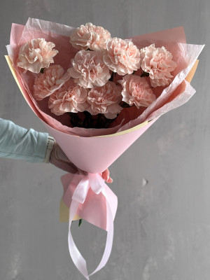 Букет «9 оттенков весны»