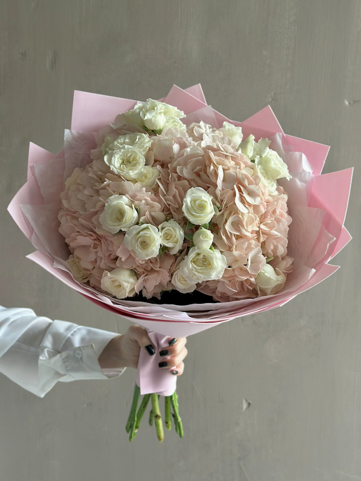 Композиция «Нежность и свет»