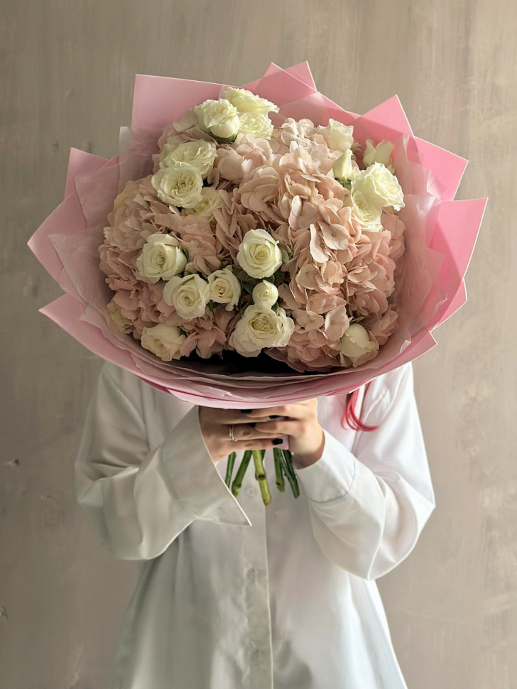 Композиция «Нежность и свет»