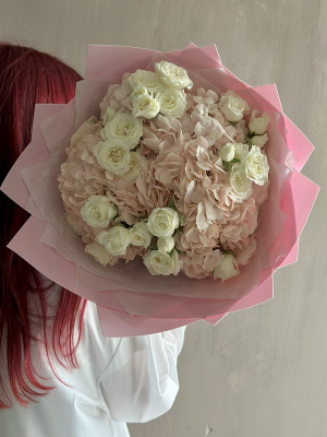 Композиция «Нежность и свет»