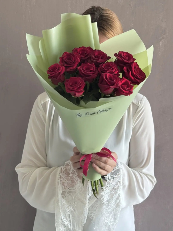 Букет из 11 роз Кения (40 см)