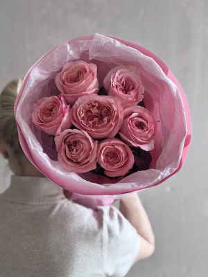 Букет из 7 пионовидных роз Пинк Экспрешн