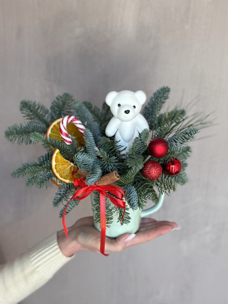 Новогодняя композиция с мишкой