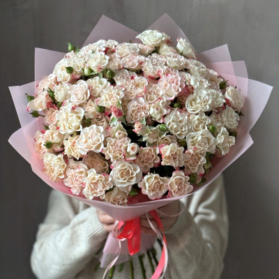 Букет из 15 кустовых роз Рефлекс 