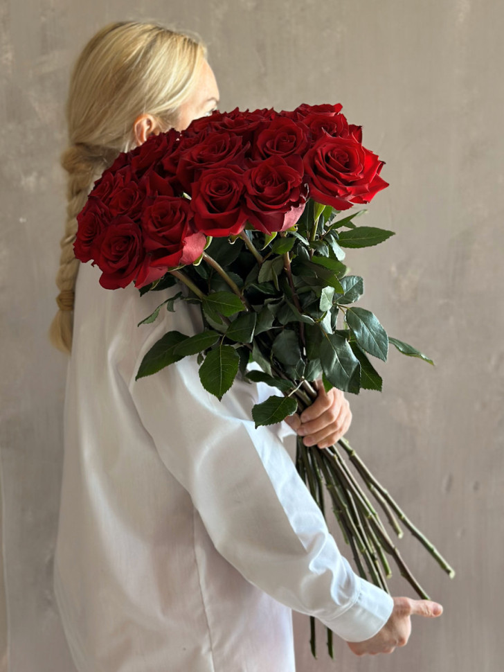 21 эквадорская Роза (70 см)