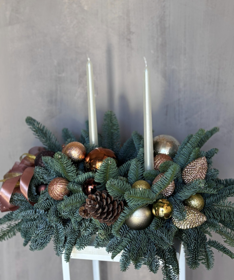 Композиция «Золотая еловая фантазия»