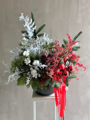 Композиция «Еловый калейдоскоп»