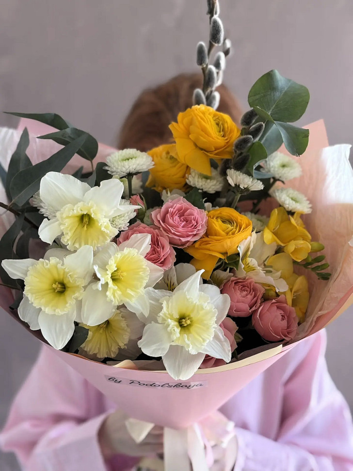 Сборный букет «Весенний переполох»