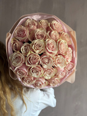 Букет из 25 роз Пинк Мондиаль