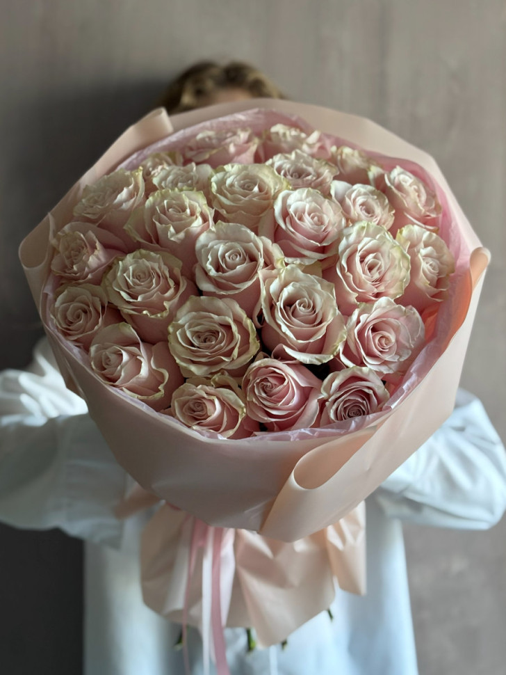 Букет из 25 роз Пинк Мондиаль