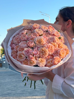 15 роз Джульетта